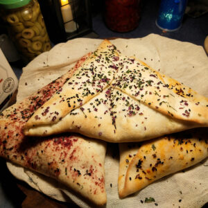 Salmon fatayer