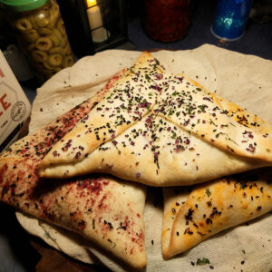Salmon fatayer